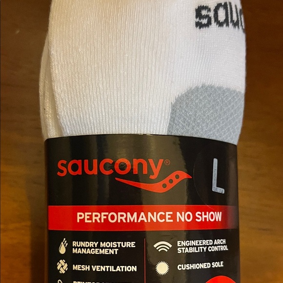 Saucony Men's White and Gray Performance No Show Socks 5 pack - Picture 2 of 3